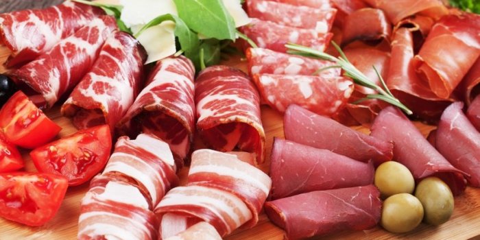 Nitrites : 10 aliments qui contiennent ces additifs alimentaires