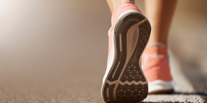 Calories : combien de pas par jour pour les eliminer ?